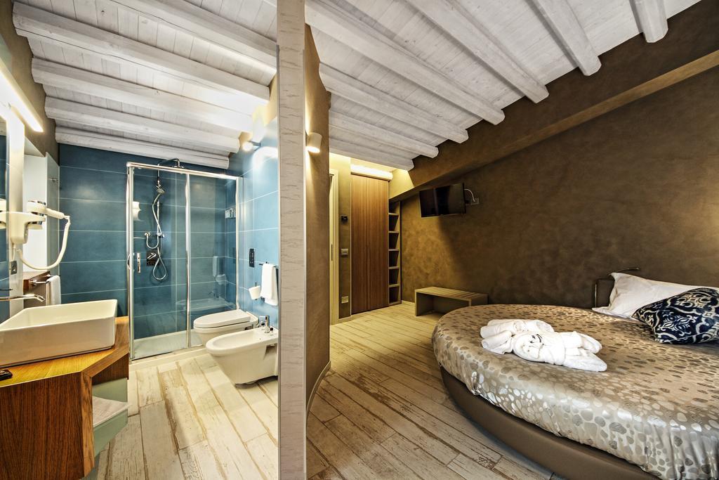 Notti O' Tunn Luxury Rooms In Centro Geraci Siculo Экстерьер фото