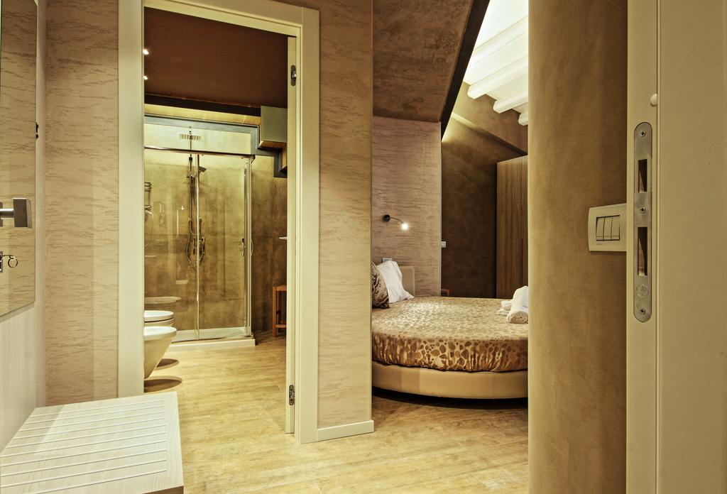 Notti O' Tunn Luxury Rooms In Centro Geraci Siculo Экстерьер фото